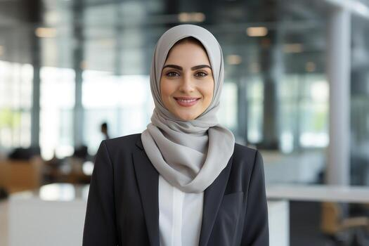 Fatima Hassan, founder, healthcare technology managing director,professional business portrait